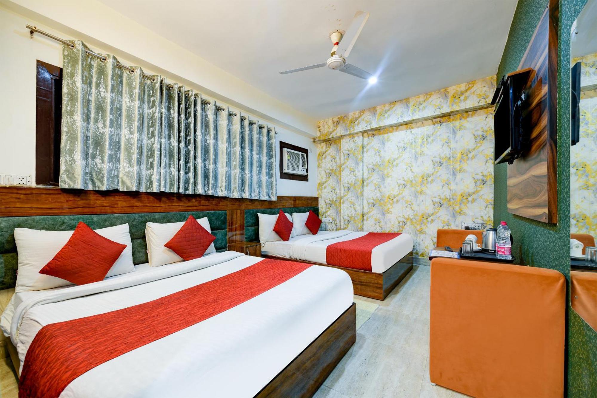 Classic Plaza At Delhi Airport Bed & Breakfast New Delhi