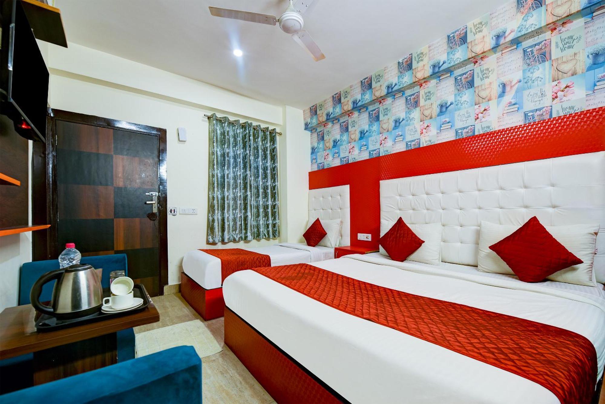 Classic Plaza At Delhi Airport Bed & Breakfast *